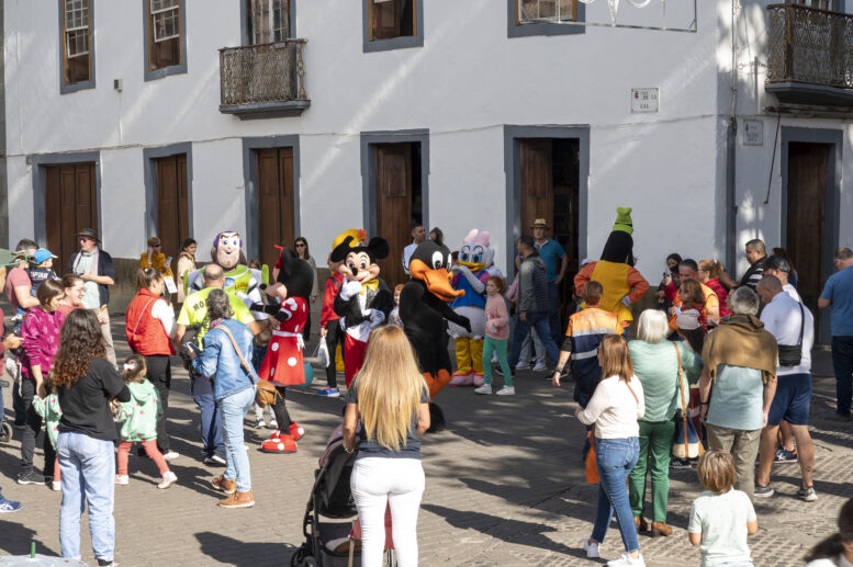 Disney_76-watermarked