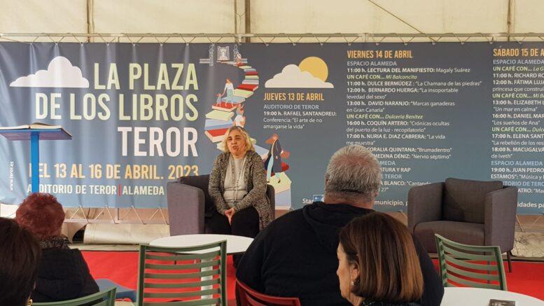 14_plaza-libros14