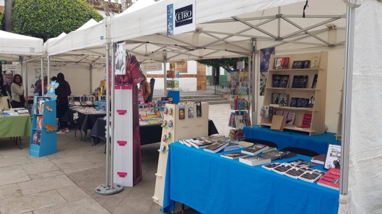 14_plaza-libros5