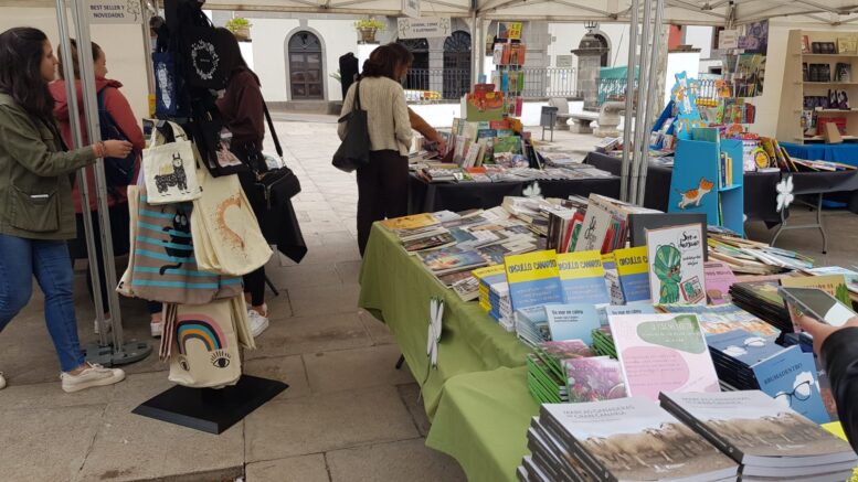 14_plaza-libros7