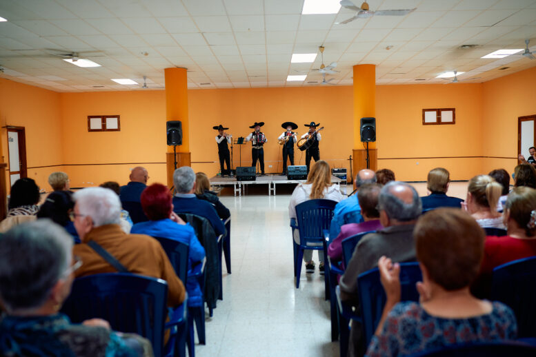 GALA DE MAYORES (25)