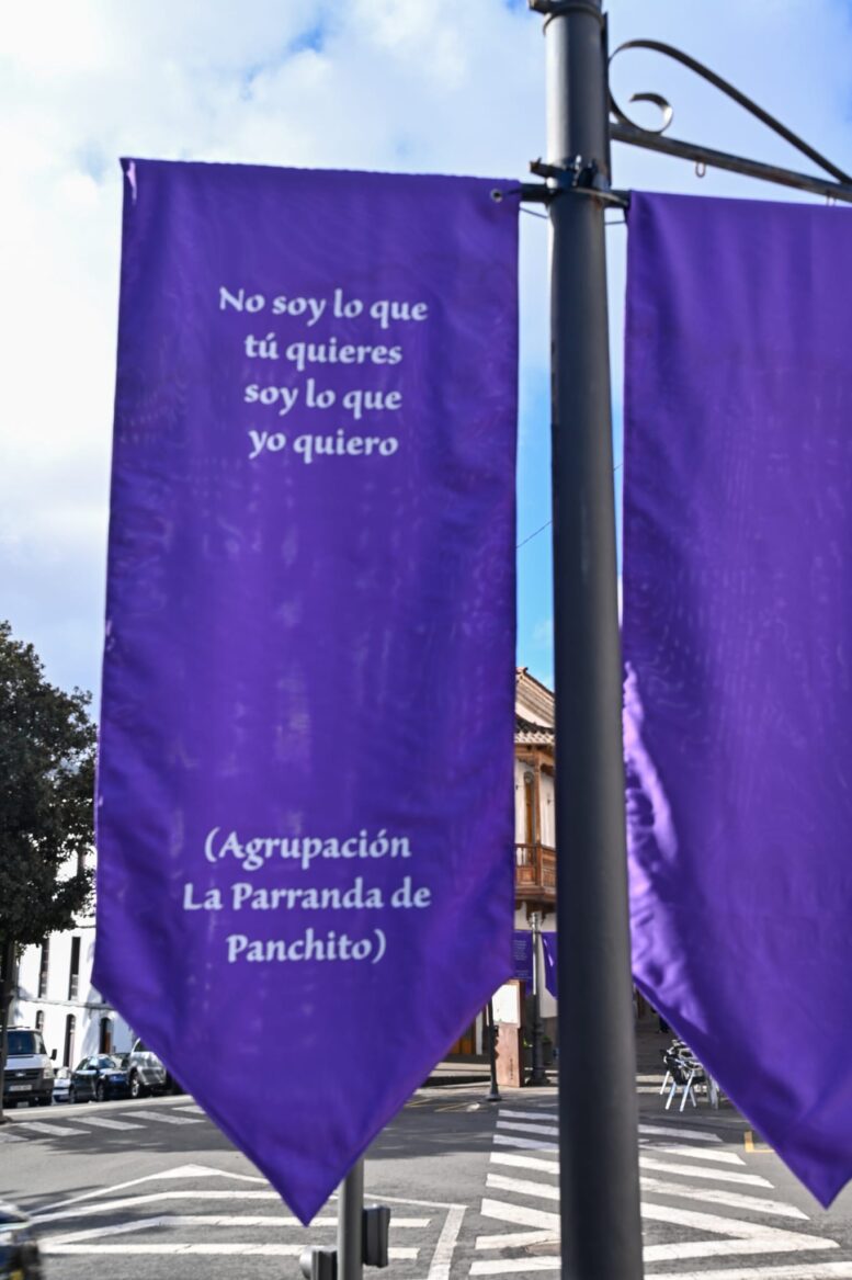 BANDEROLAS16