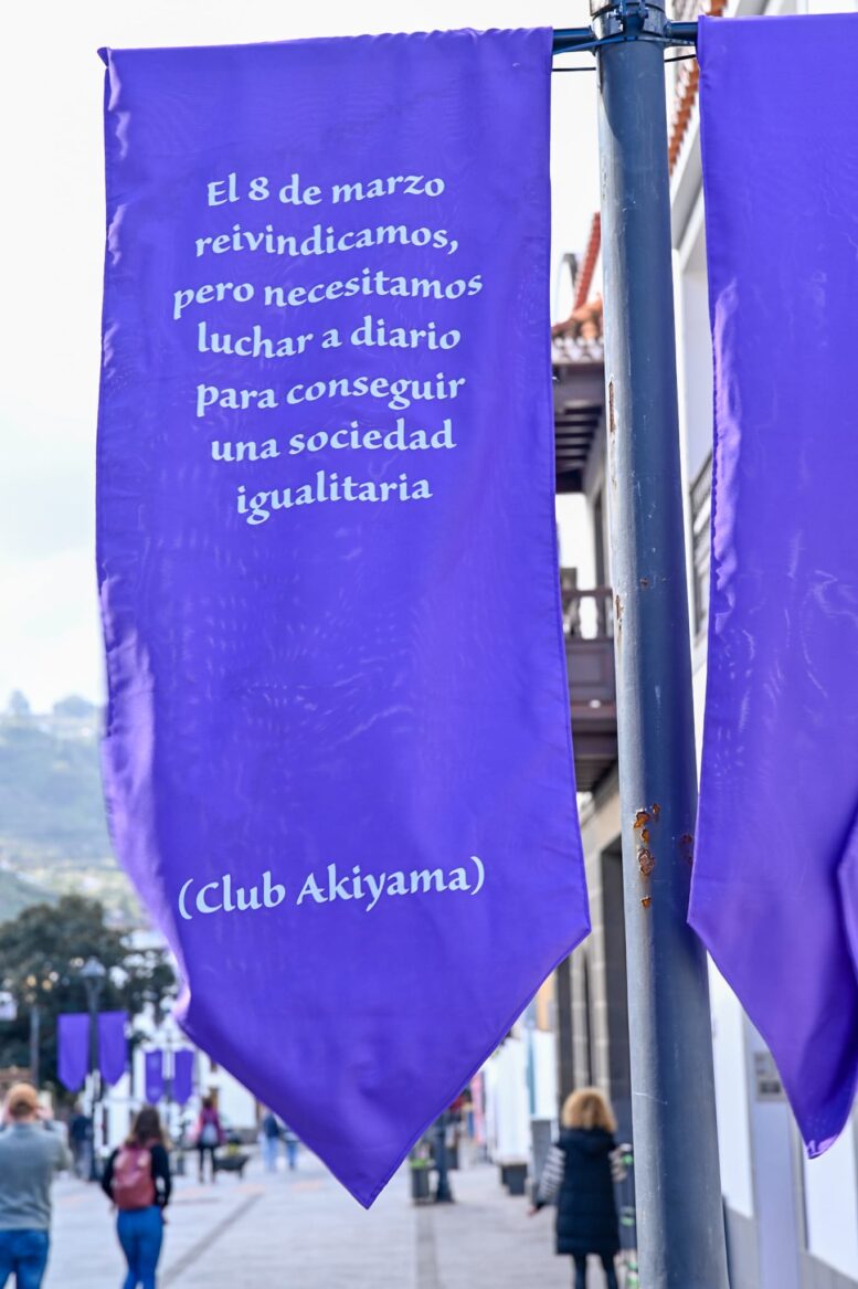 BANDEROLAS5
