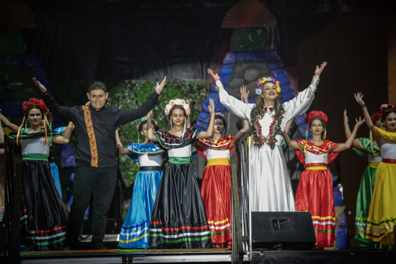 GALA-PASACALLES6