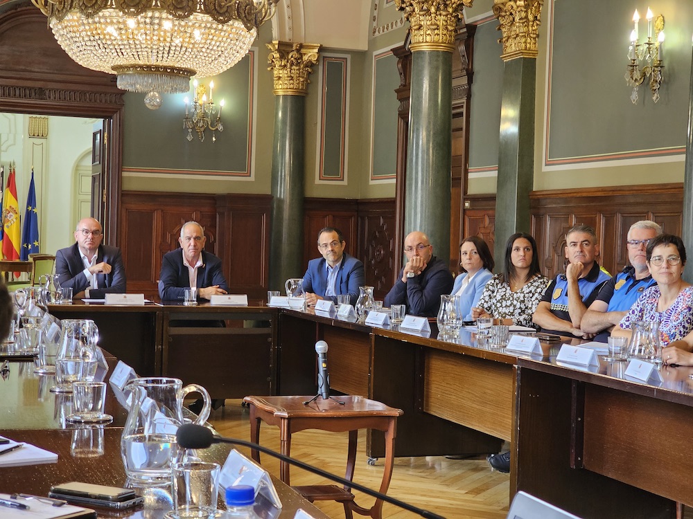 El Ayuntamiento de Teror presenta el Plan de Seguridad de la Fiesta del ...