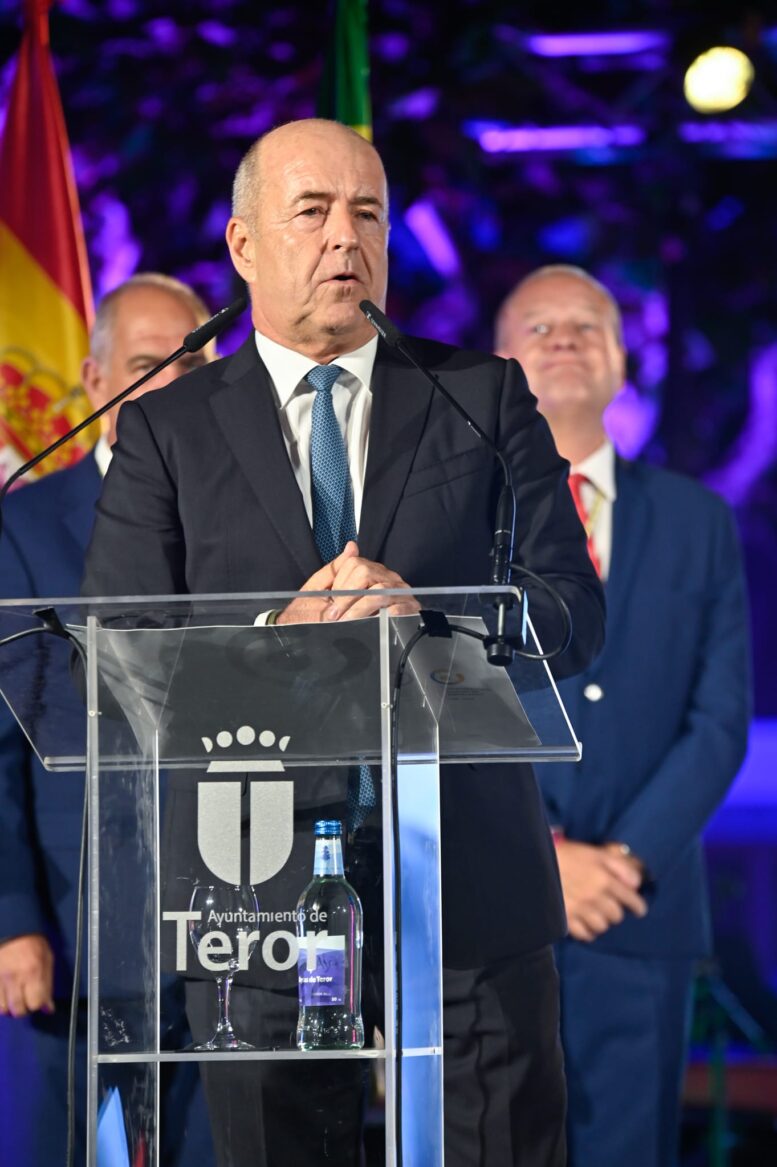 10_HONORES-DISTINCIONES7