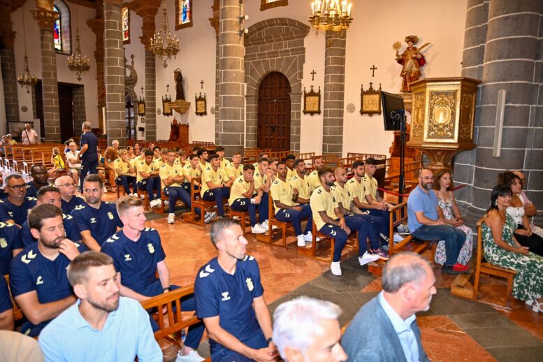 ofrendaudlaspalmas25-19