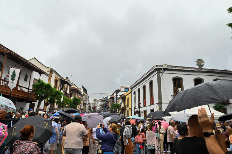 01_subida_bandera_07