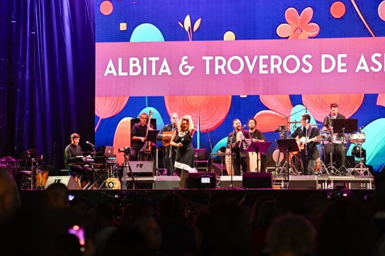 ENCUENTRO-TERESA-BOLIVAR4